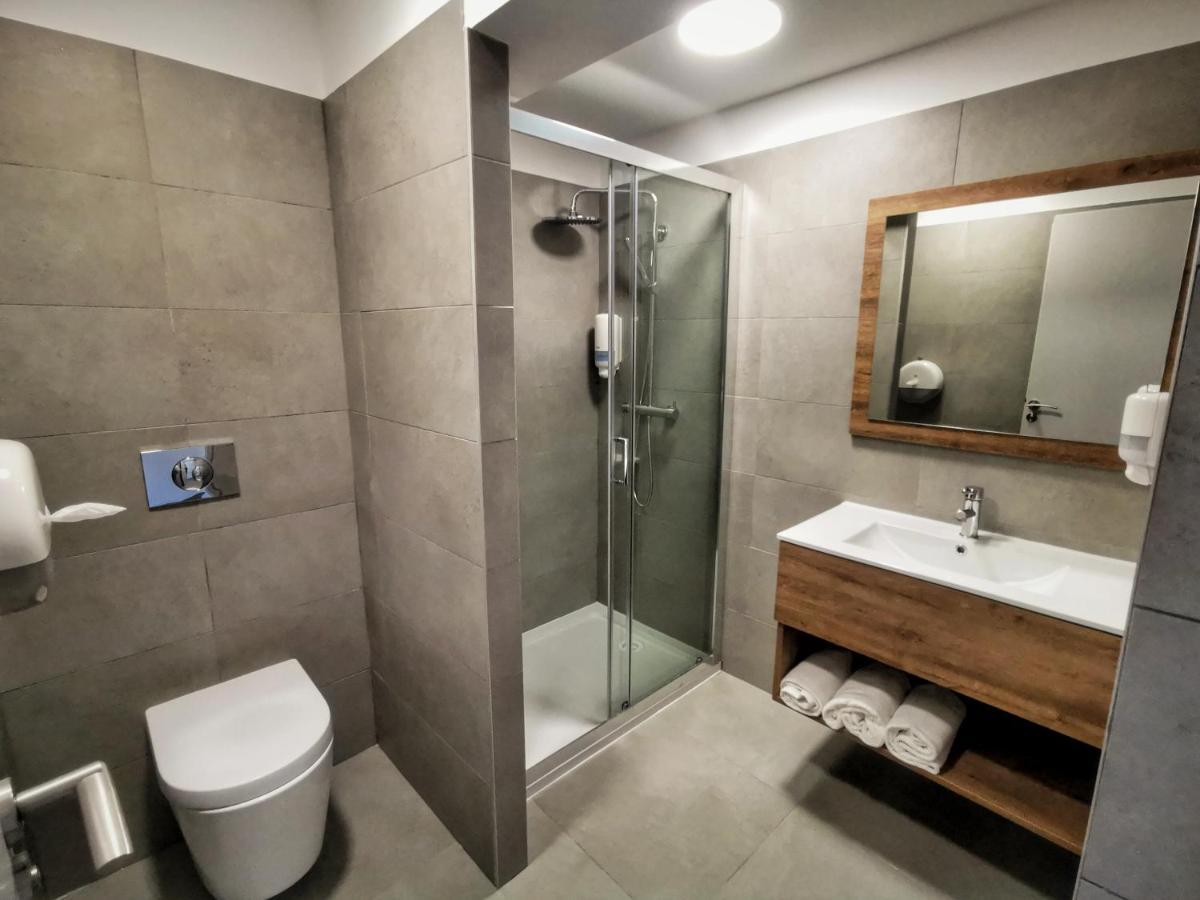 Ustaria Apartment Peri Exterior photo